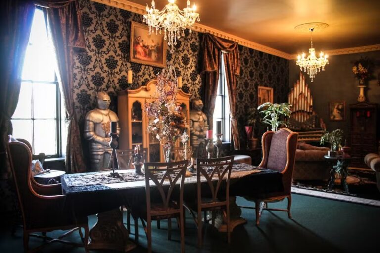 main parlor.jpg fit9002c600 768x512