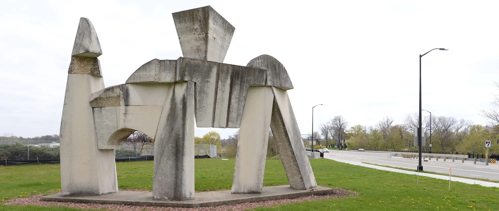 oracle fox river sculpture