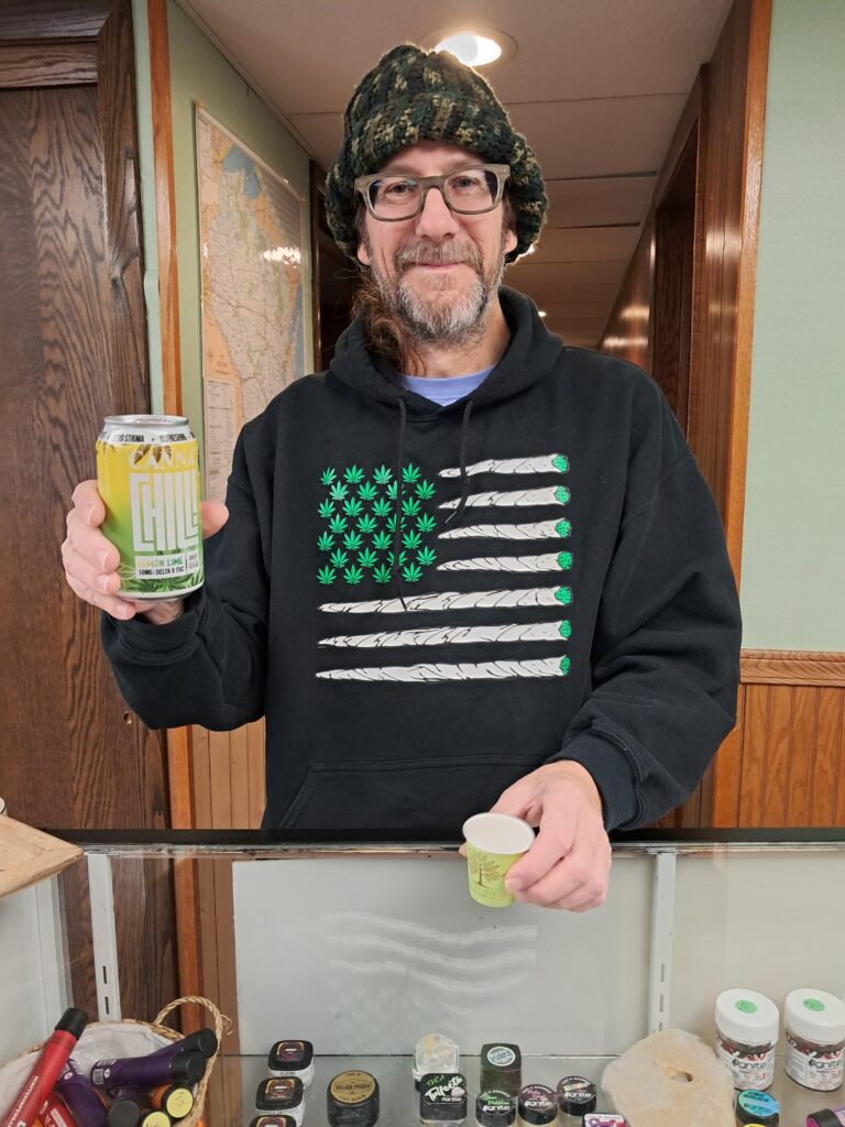 20251128 142857 768x1024