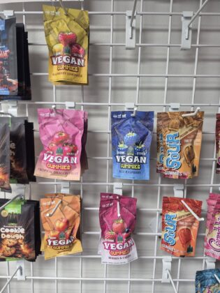 kush kafe poynette gummies 315x420